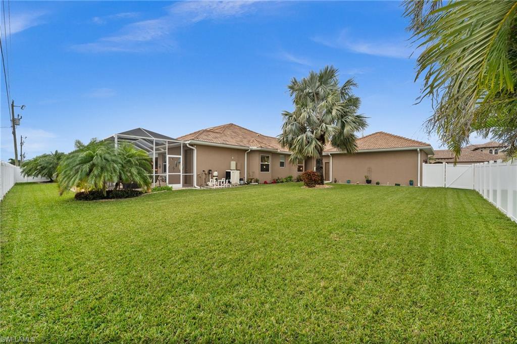 CAPE CORAL - Residential