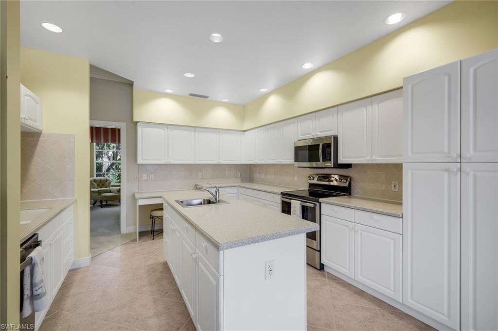 VILLAS AT ASTON GARDENS - Residential