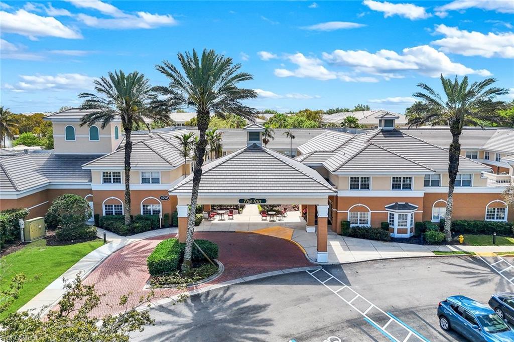 VILLAS AT ASTON GARDENS - Residential