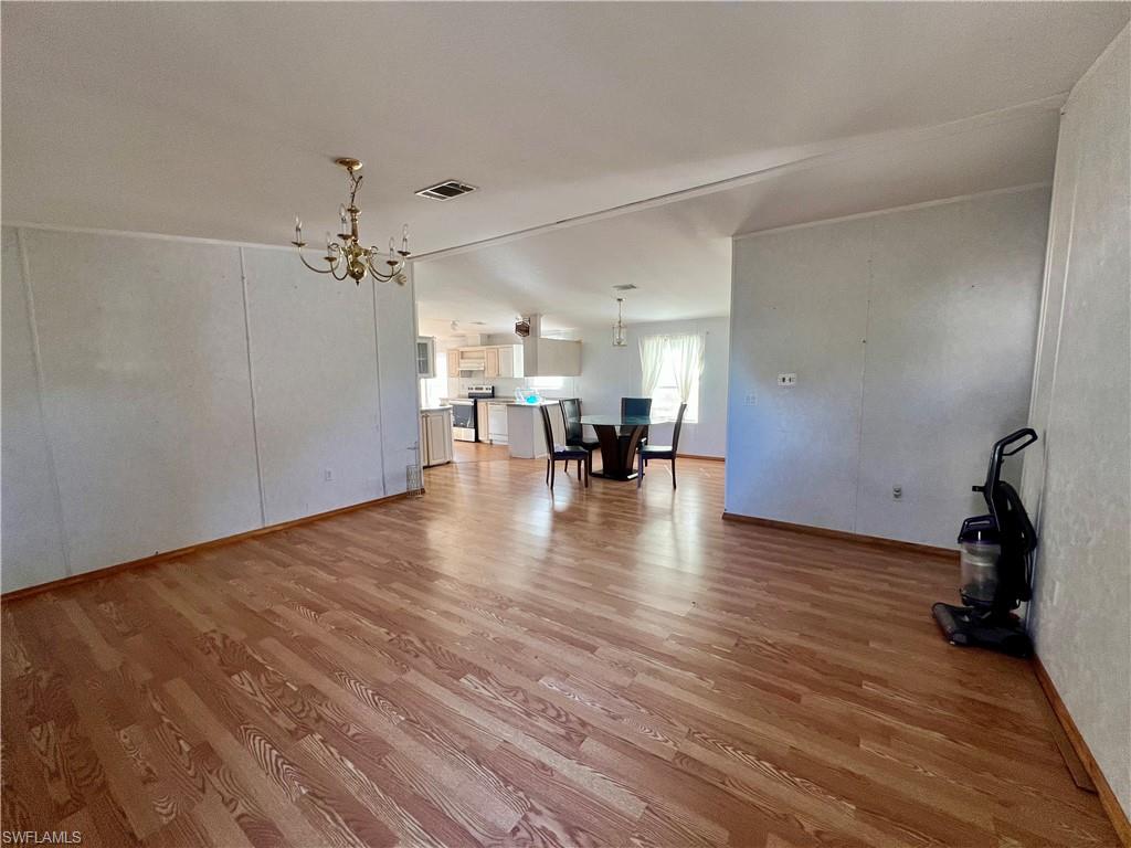 TANGLEWOOD OAKS - Residential