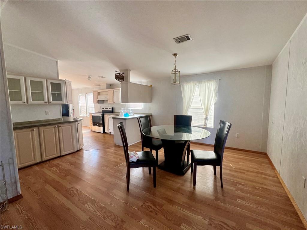 TANGLEWOOD OAKS - Residential