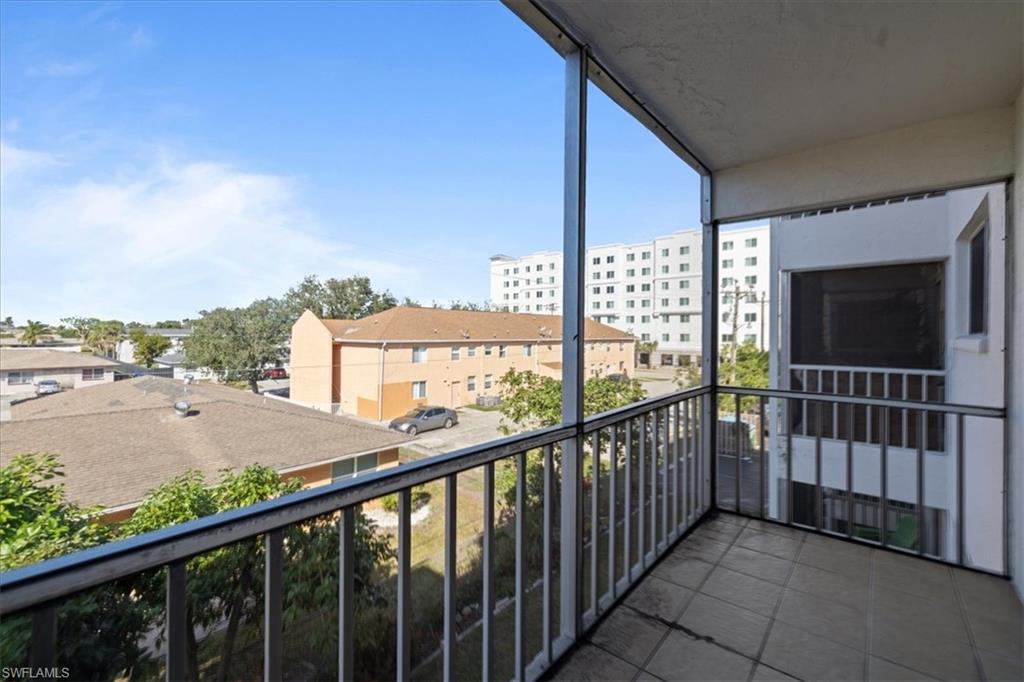 CAPEWAY CONDO - Residential Lease