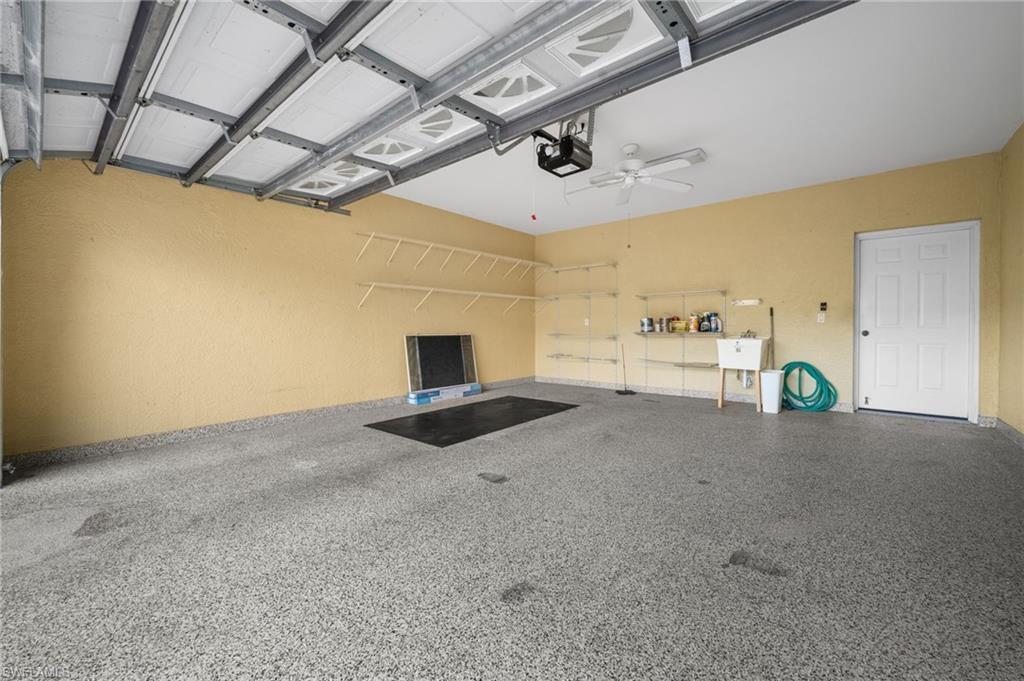 CLUBSIDE - Residential