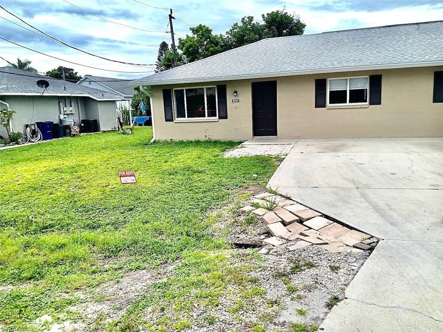 Don't miss this opportunity! Charming 2-bedroom, 1-bath duplex located in a highly desirable area of Bonita Springs. Close to beaches, shopping, dining, and major roadways. Perfect for investors or homeowners looking for a great location with strong rental potential.