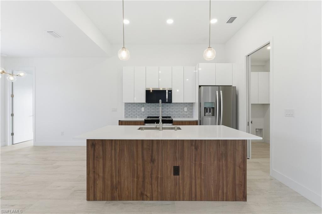 PORT CHARLOTTE - Residential