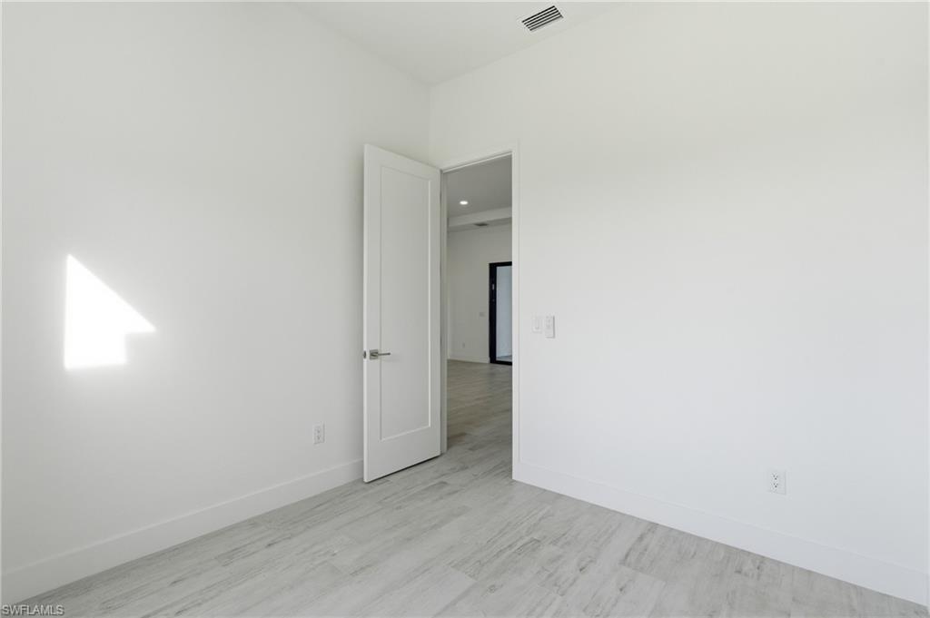 PORT CHARLOTTE - Residential