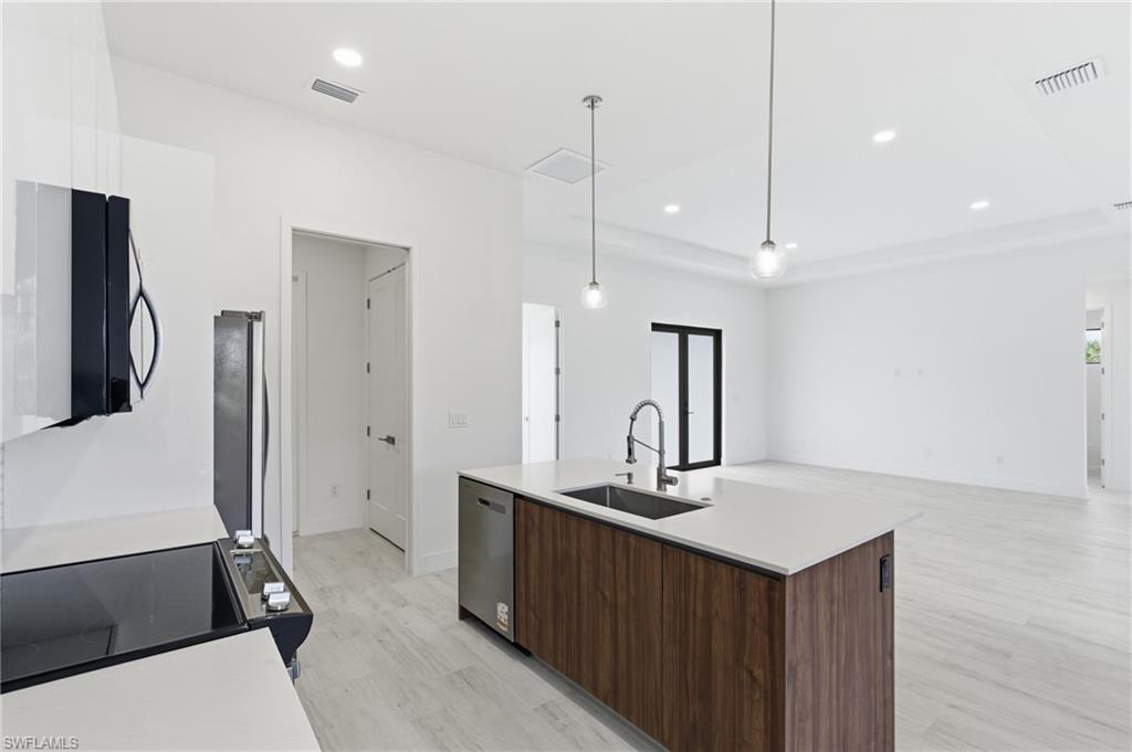 PORT CHARLOTTE - Residential