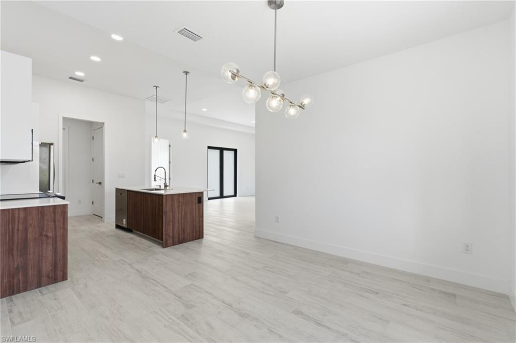 PORT CHARLOTTE - Residential