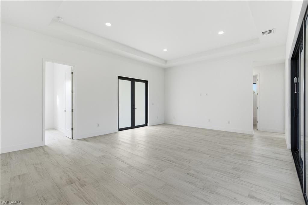 PORT CHARLOTTE - Residential