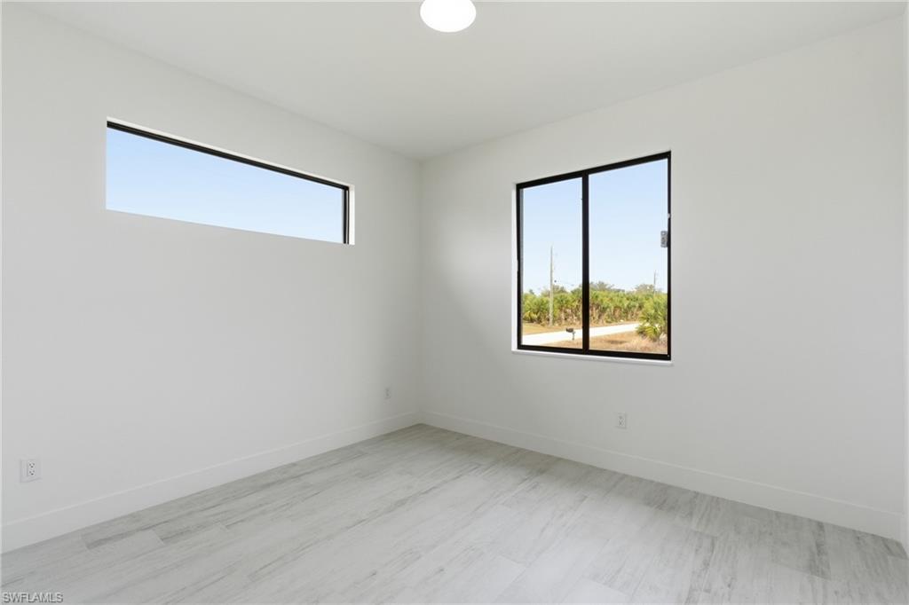 PORT CHARLOTTE - Residential