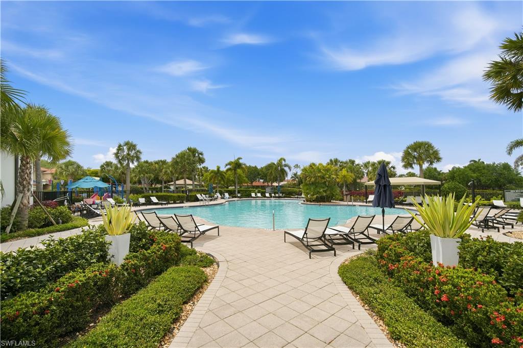 BOTANICA LAKES - Residential