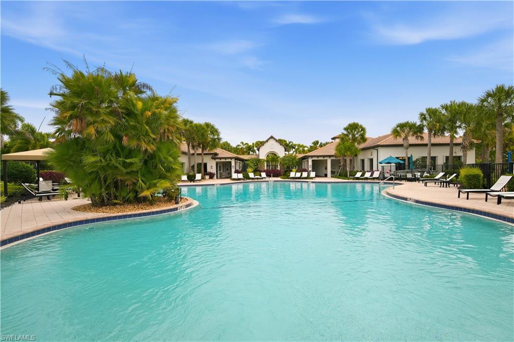 BOTANICA LAKES - Residential