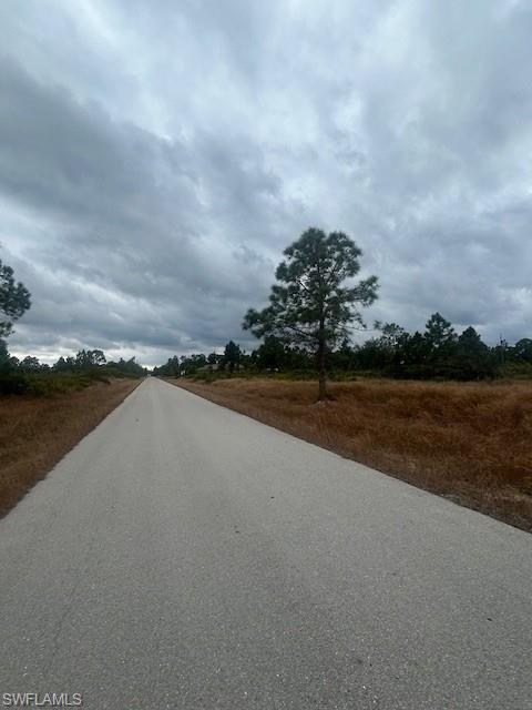 ISLAND OF HAPPINESS - Land