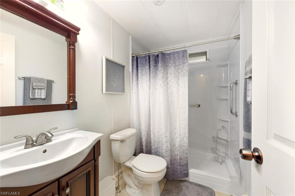 RIVIERA GOLF ESTATES - Residential