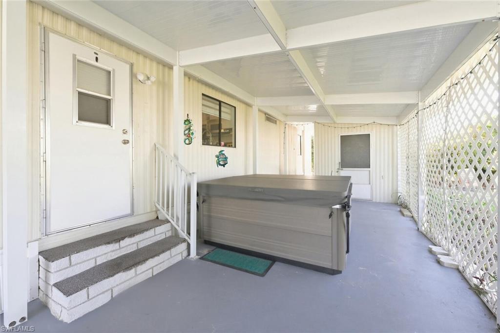 RIVIERA GOLF ESTATES - Residential