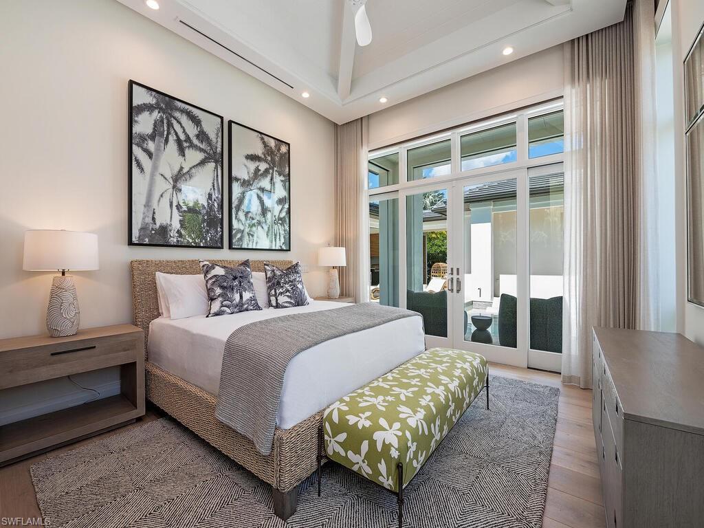 AQUALANE SHORES - Residential