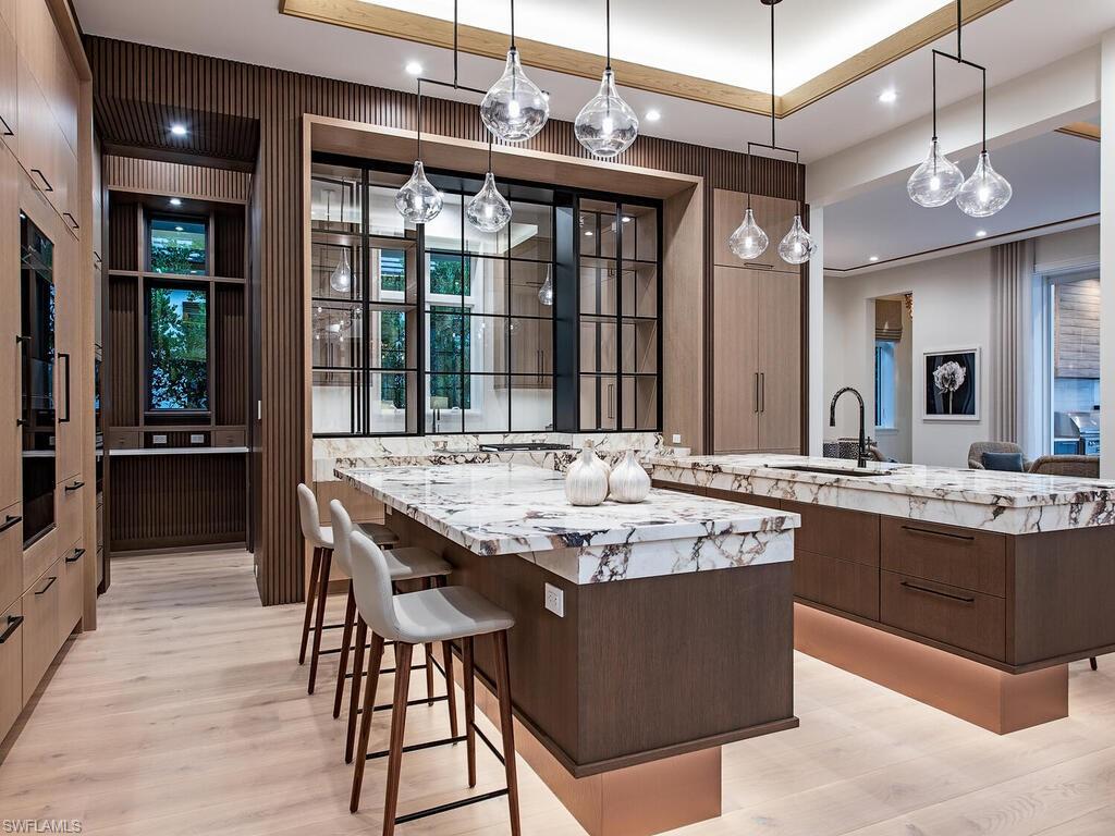 AQUALANE SHORES - Residential