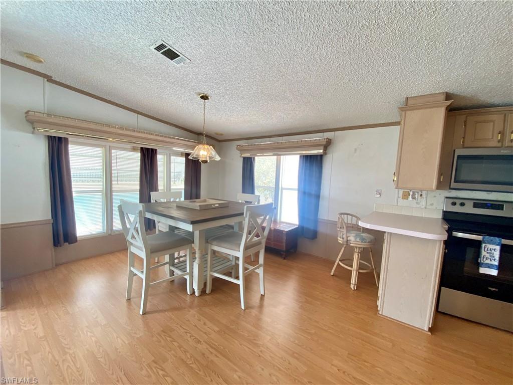 FOUNTAIN VIEW RV RESORT - Residential