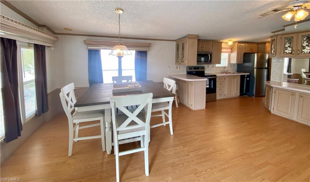 FOUNTAIN VIEW RV RESORT - Residential