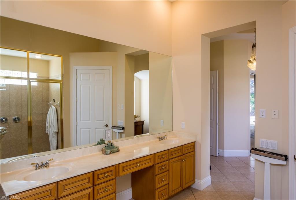 STONEBRIDGE - Residential