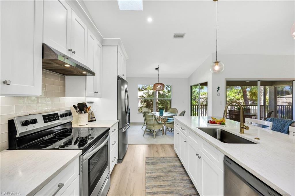 VILLAGES AT EMERALD BAY - Residential