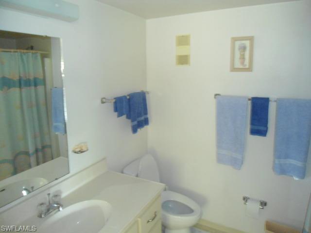 DAVIS COURT CONDO - Residential