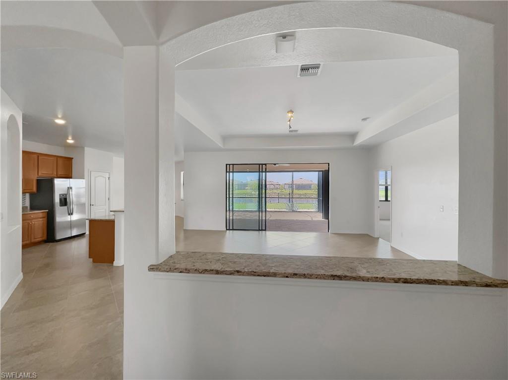 PORTICO - Residential