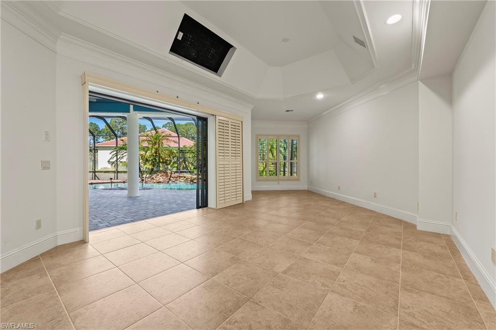 OAKES ESTATES - Residential