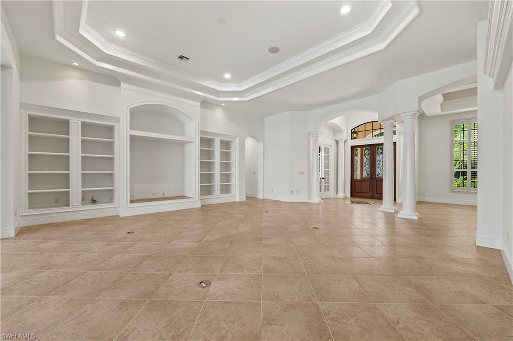 OAKES ESTATES - Residential