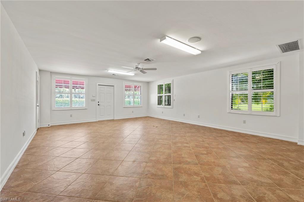 OAKES ESTATES - Residential