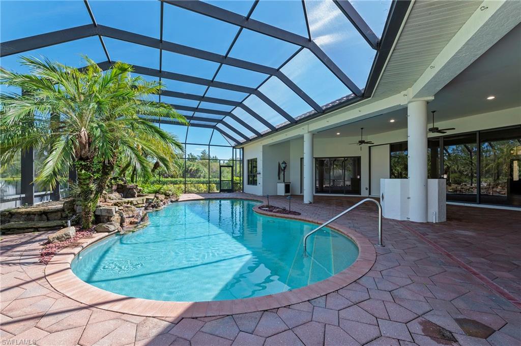 OAKES ESTATES - Residential