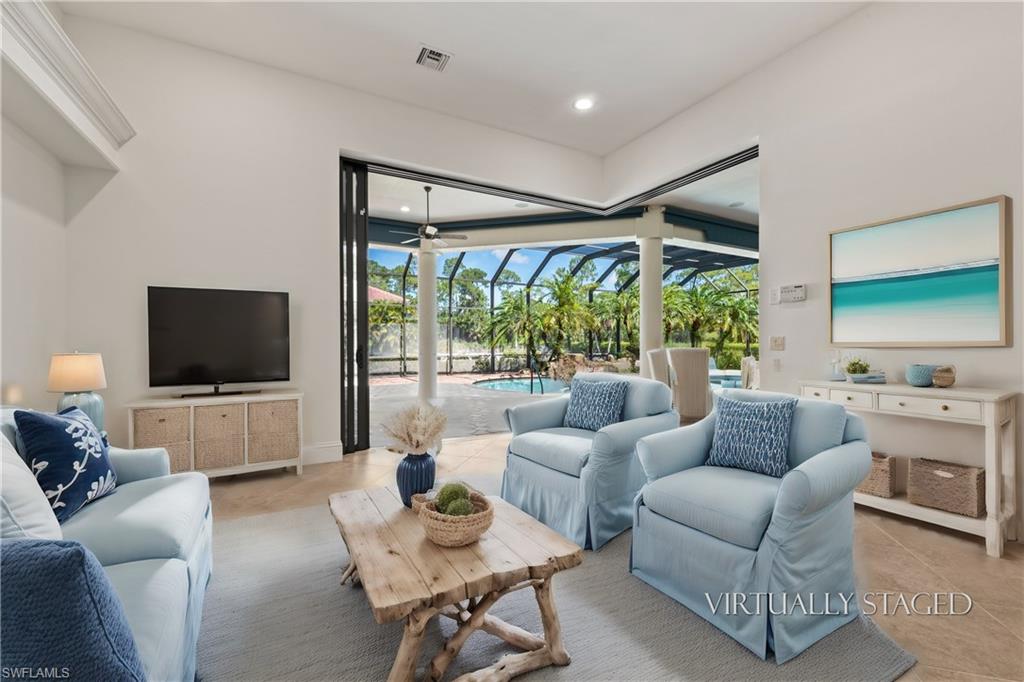 OAKES ESTATES - Residential