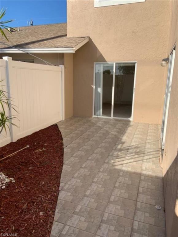 ENGLISH VILLAGE CONDO - Residential