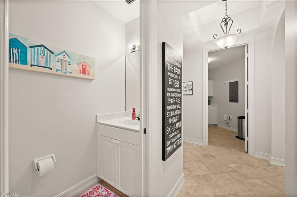 BREAKWATER - Residential