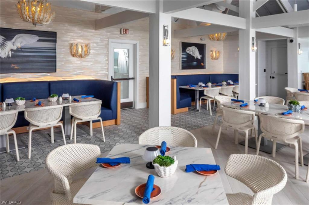 BREAKWATER - Residential