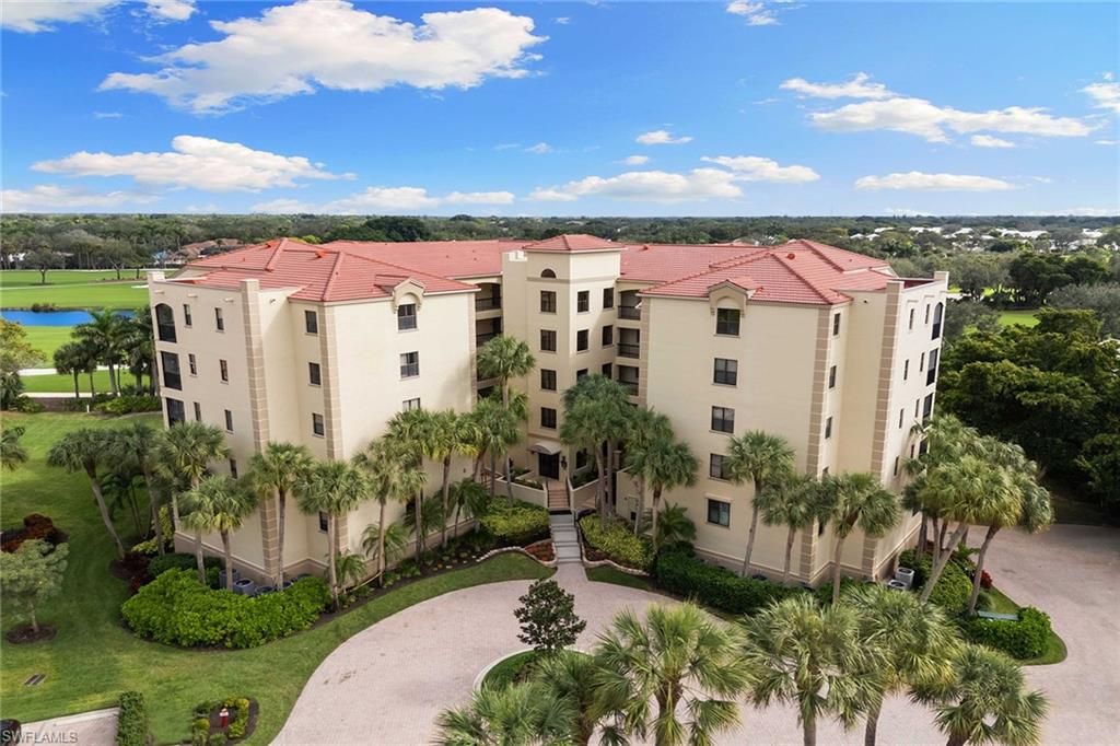 Photo of 7008 Pelican Bay BLVD #H304, NAPLES, FL 34108 (MLS # 226001371)