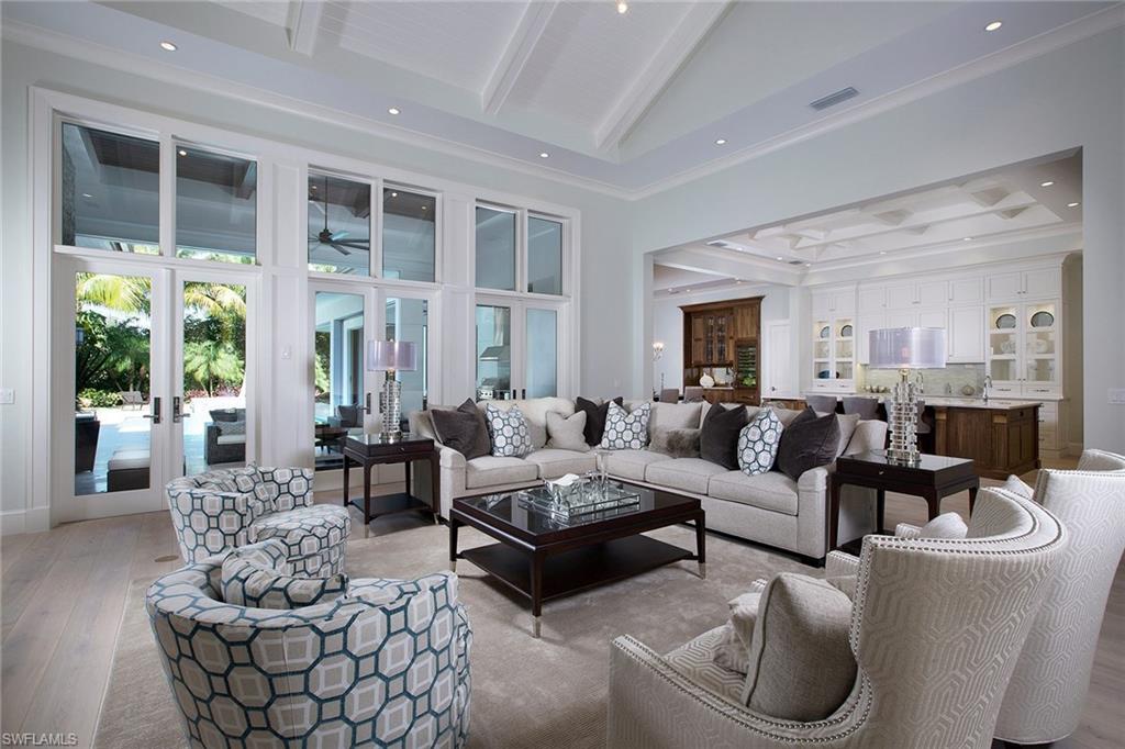 MOORINGS - Residential