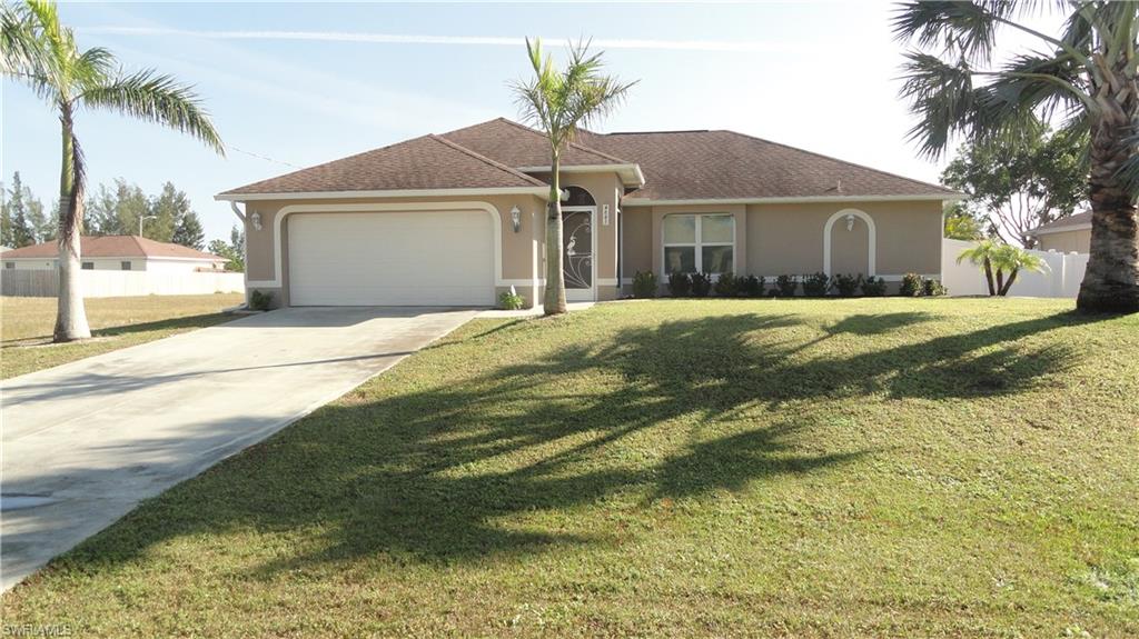 CAPE CORAL - Residential