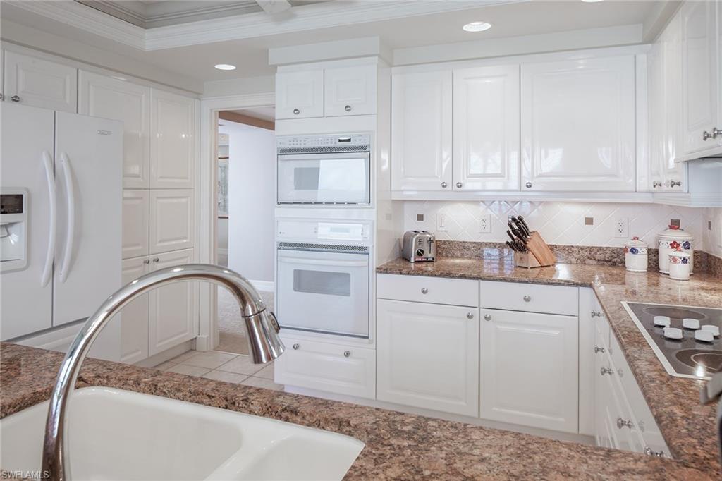 Marbella at Pelican Bay - Residential