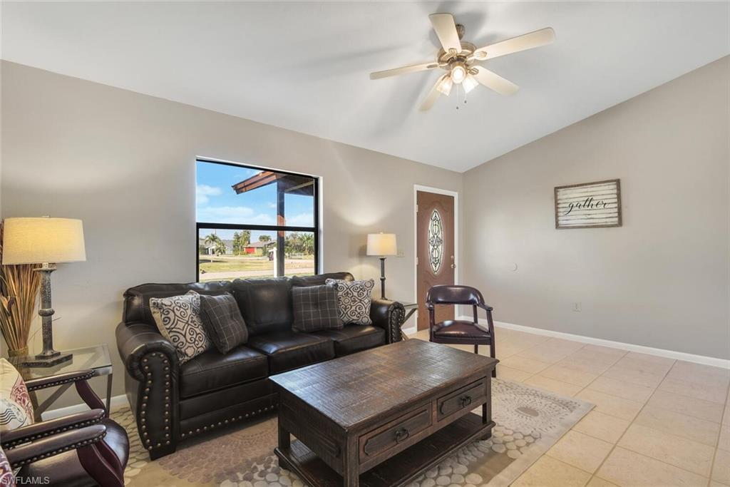 GOLDEN GATE CITY - Residential