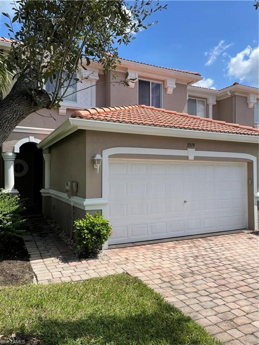 Major Price Drop!!!  Accepting offers!!  Priced to sell Now!!  Oversized Unit with Bonus Loft or office area on Second Floor. All 3 Bedrooms Upstairs also...Lower Level Living Area and Kitchen plus 2 car Garage.
At The Collanade at The Forum, you'll have access to a range of exceptional amenities. Take a dip in the resort-style pool, perfect for those hot summer days. Stay active and fit in the workroom, which offers a variety of equipment to help you achieve your fitness goals. Enjoy outdoor gatherings with family and friends at the barbecue grills and picnic area. The community clubhouse is a great place to socialize and meet your neighbors. Tennis enthusiasts will appreciate the on-site tennis court, perfect for a friendly match or for improving your skills. With its prime location near I75, The Colonnade offers easy access to shopping, dining, entertainment, and all that Fort Myers has to offer. Don't miss out on the opportunity to make this house your home. Schedule a tour today and experience the lifestyle you've been dreaming of at The Colonnade.