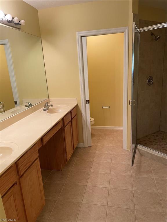 COLONNADE AT FORUM - Residential