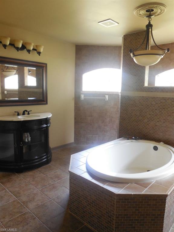 CALOOSA ESTATES UNIT 6 - Residential