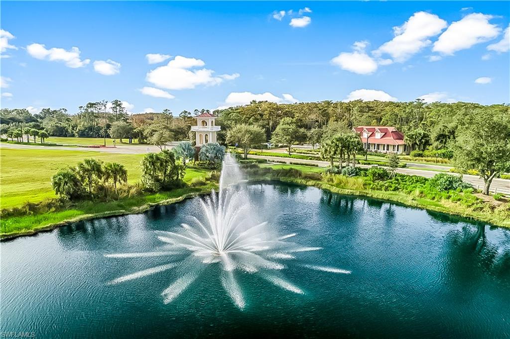 COUNTRY CLUB - Residential