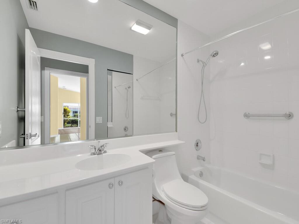 ISLAND WALK - Residential