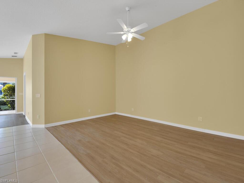 ISLAND WALK - Residential