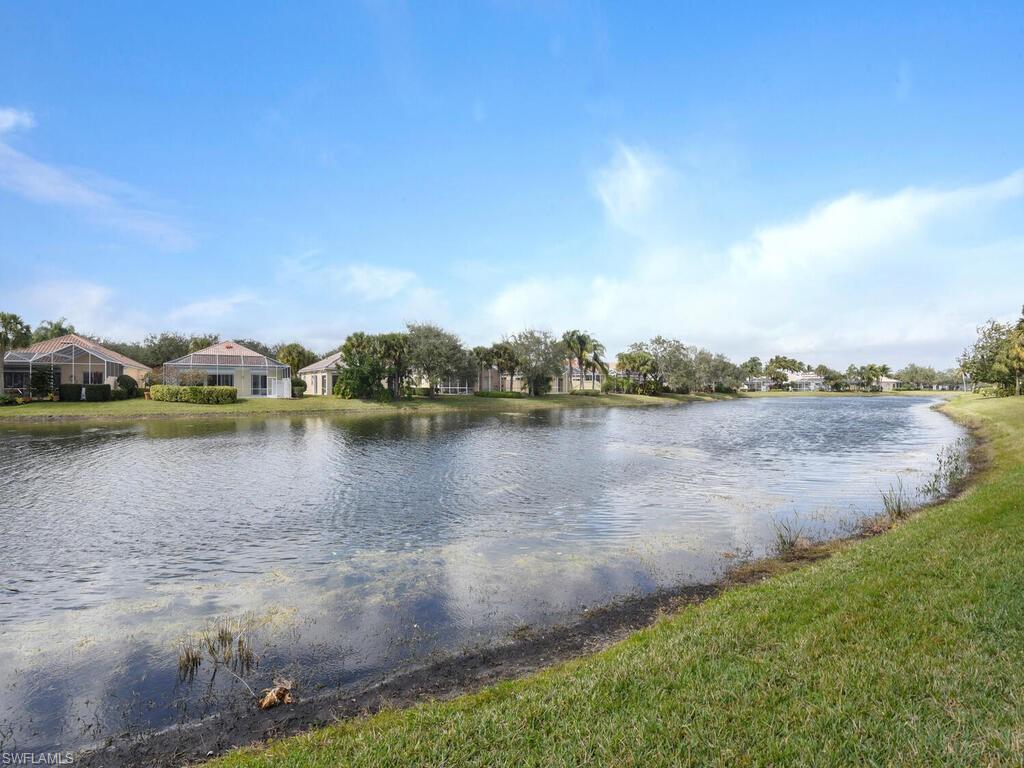 ISLAND WALK - Residential