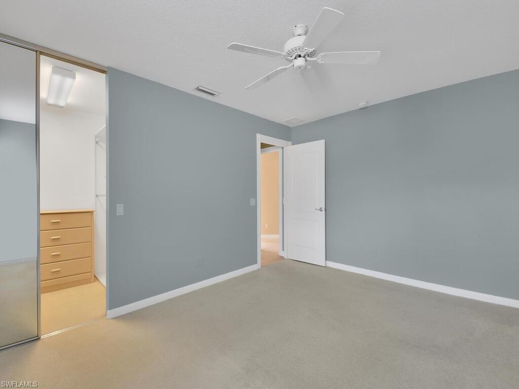 ISLAND WALK - Residential