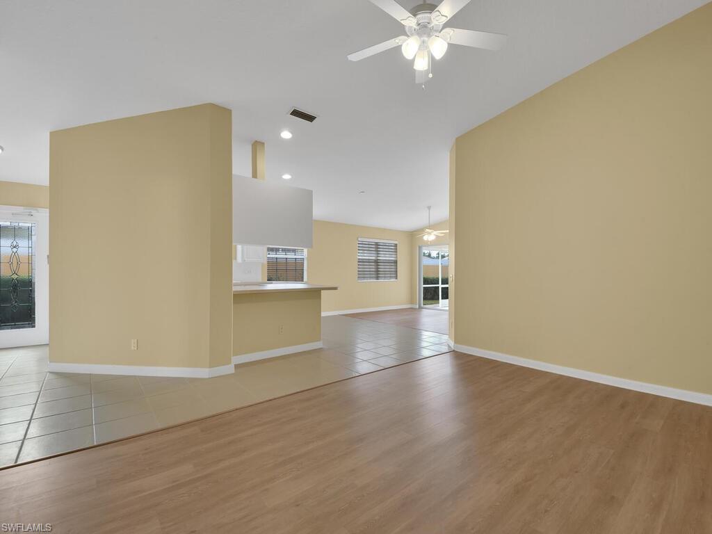 ISLAND WALK - Residential