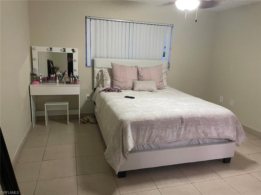 WINDSOR WEST - Residential